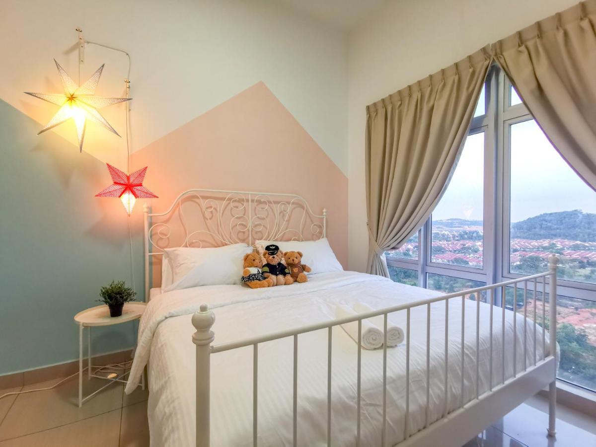 Apartment Manhattan Teddy Bear By Nest At Austin Heights *